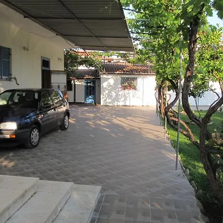 Apartment In With Sea View, Balcony, Air Conditioning, Wifi 3560-1